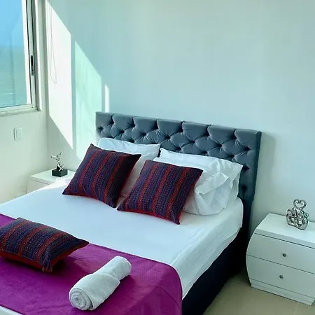 Apartamento Moderno, Frente Al Mar En Bocagrande Apartamento