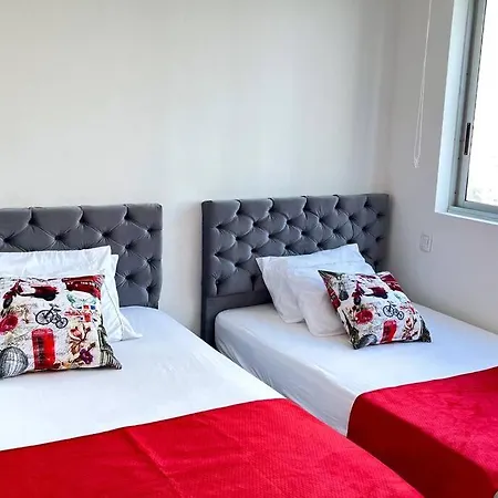 Apartamento Moderno, Frente Al Mar En Bocagrande *