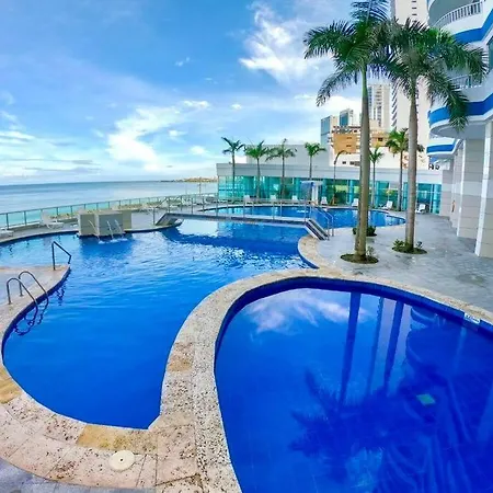 Apartamento Moderno, Frente Al Mar En Bocagrande Cartagena